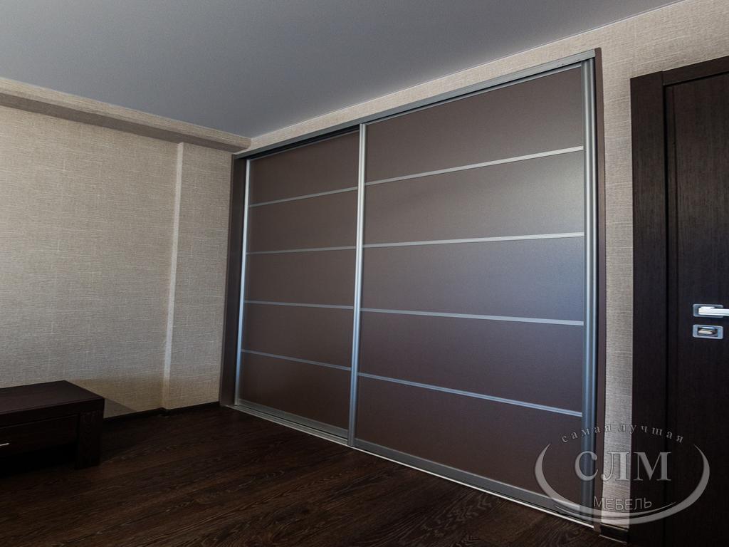 Шкафы или гардеробная — что выбрать