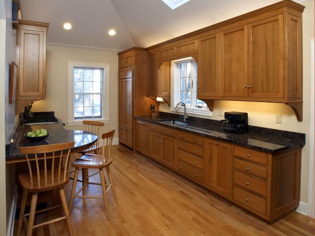 5 мифов о кухнях из массива, которые нужно развенчать